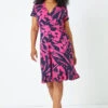 Pink Petite Abstract Print Wrap Dress -Outlet Modi Qube Store b774efc0 d897 4876 b27f fc8b5e2f4827