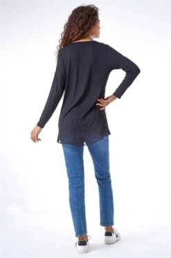 Grey Circle Print Asymmetric Hem Top 11 Grey Circle Print Asymmetric Hem Top -Outlet Modi Qube Store b7bf63f0 bbfc 4829 b6e6 89eb1df24055