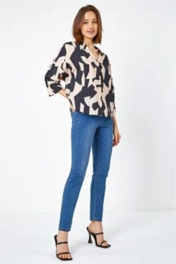 Ivory Abstract Print Longline Button Blouse -Outlet Modi Qube Store b80a1bad 6d1c 4760 a381 3e776d01eea1