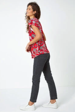 Red Paisley Print Pleat Detail Blouse -Outlet Modi Qube Store bdb98f17 8608 4b7a a90f aad999b9dc0f