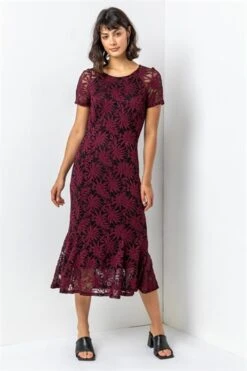 Black Lace Fit And Flare Dress -Outlet Modi Qube Store c11c5f23 9e7f 45a2 81cf e77a712891ab