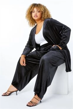 Black Curve Christmas Slogan Jersey Top -Outlet Modi Qube Store c18a34a5 9de1 4321 a914 9c81b80e8391