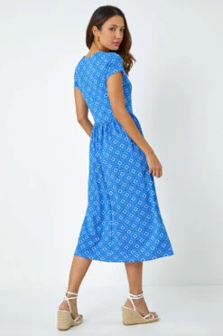 Royal Blue Tile Print Midi Stretch Dress -Outlet Modi Qube Store c1daff85 61f6 4bc7 966f b45535d535d7