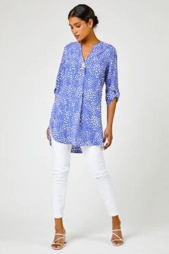 Blue Longline Button Detail Abstract Spot Print Top -Outlet Modi Qube Store c715620a b1da 4efb 9eae ca3fd612f7b3