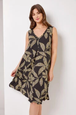 Black Curve Spot Leaf Print Dress