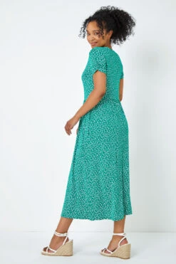 Green Petite Floral Print Midi Dress 9 Green Petite Floral Print Midi Dress -Outlet Modi Qube Store ce643202 4882 4acb 84e8 2f4dc7cb1187