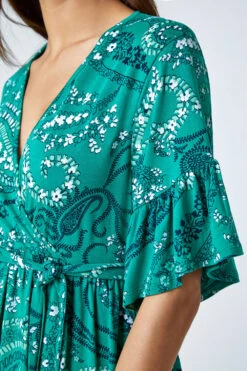 Green Paisley Print Stretch Jersey Wrap Top 11 Green Paisley Print Stretch Jersey Wrap Top -Outlet Modi Qube Store cfd0e032 ae20 4c44 87ca cd0b2a178d87