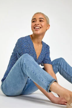 Royal Blue Ditsy Spot Button Detail Top -Outlet Modi Qube Store e07753ea 048c 4f82 af15 cd338da3c177