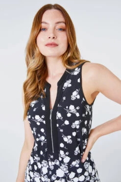 Black Floral Puff Print Zip Detail Top -Outlet Modi Qube Store e0a1445f 9a88 41be 8d49 1f34aa43506f