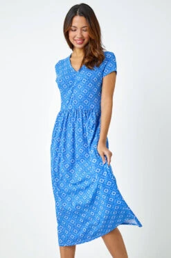 Royal Blue Tile Print Midi Stretch Dress -Outlet Modi Qube Store e1d19f97 4dde 43bf 9ad4 5194e576e80f