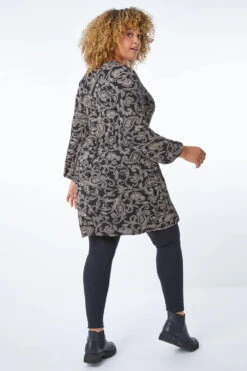 Black Curve Paisley Button Detail Tunic -Outlet Modi Qube Store e87d13bd c414 4aec 8aa5 3b2870b32e4c