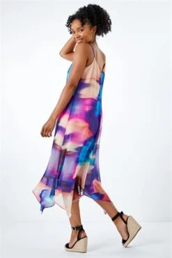 Blue Petite Tie Dye Hanky Hem Top -Outlet Modi Qube Store f0e892e7 0742 40f6 b61a ab3f96b9a900