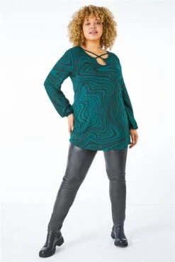 Black Curve Floral Mesh Sleeve Top -Outlet Modi Qube Store fb36b279 a093 4118 8c6f a5abfb5c633d