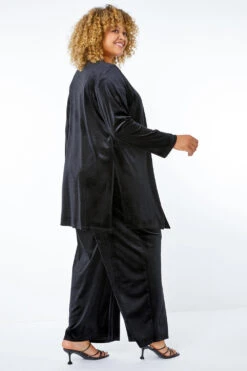 Black Curve Velvet Longline Kimono Jacket -Outlet Modi Qube Store fe62b759 9c0f 4b4b 8d40 6704fe5ec082